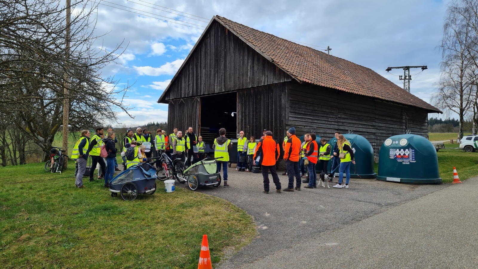 Waldputzete Marxzell, Treffpunkt Burbach; Projektgruppe Marxzell & Natur